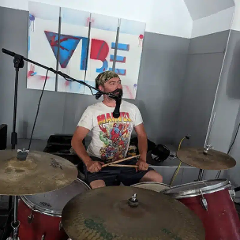 Vibe Drummer Vibe Drummer